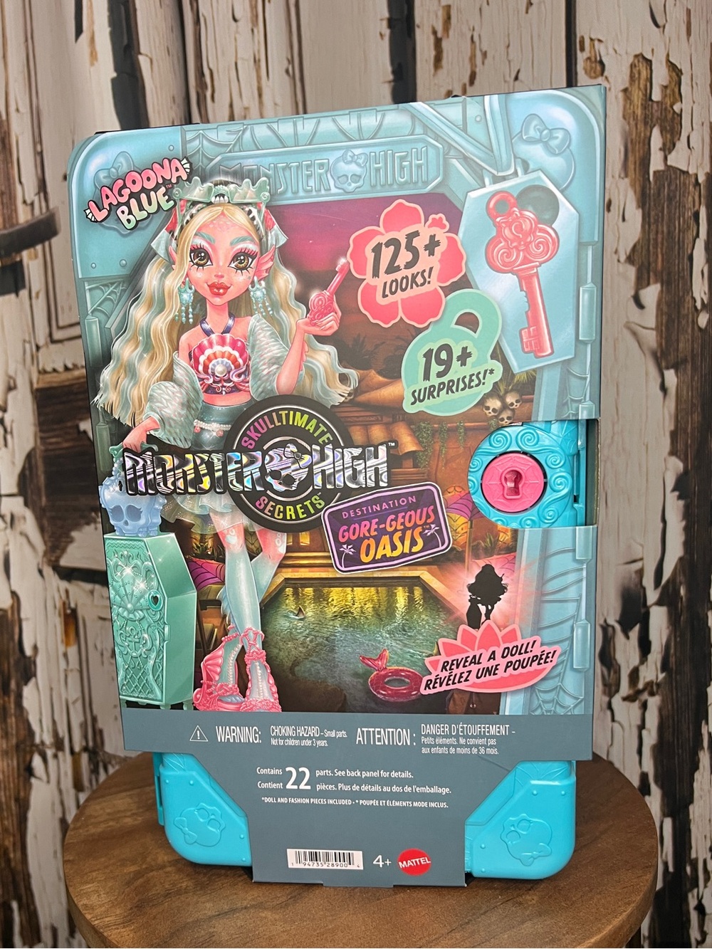 Monster High NIB Skulltimate Secrets Doll - Lagoon Blue